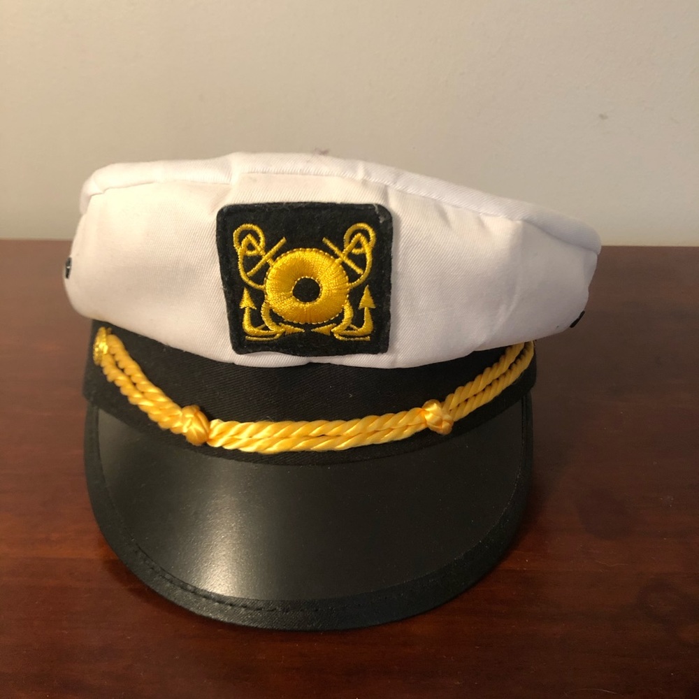 Captain’s Cap